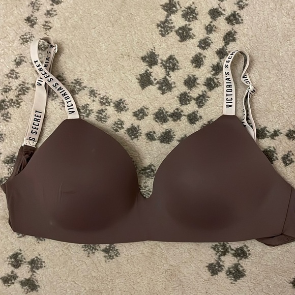 Dark purple Y2K VS bra size 34c-34DD no underwire - Picture 1 of 2